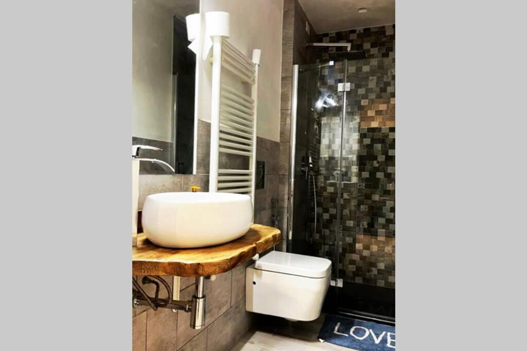 Auri'S Home Volastra Ngoại thất bức ảnh